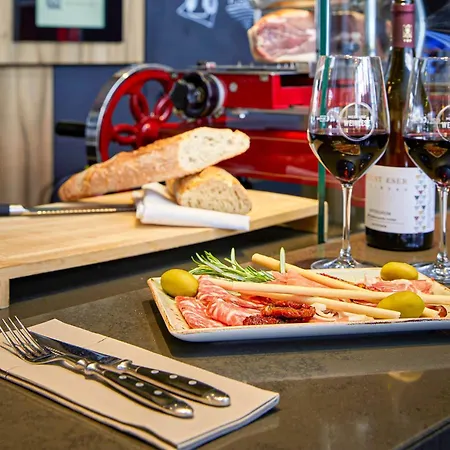 Mercure Severinshof 4*