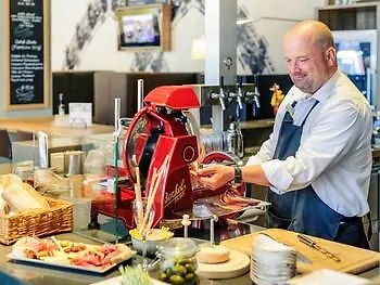 Hotell Mercure Severinshof 4*