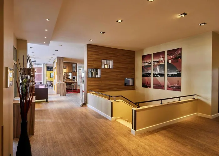 Mercure Severinshof 4*