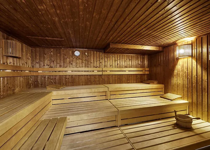 Hotell Mercure Severinshof 4*