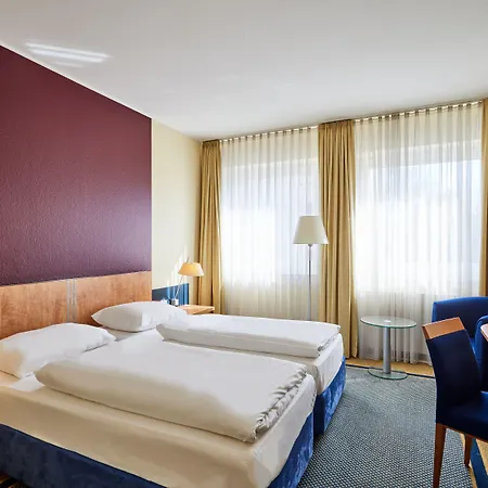 科隆瑟夫灵霍夫美居酒店 酒店