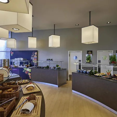 科隆瑟夫灵霍夫美居酒店 4* 科隆