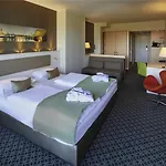 Ξενοδοχείο Mercure Severinshof 4*