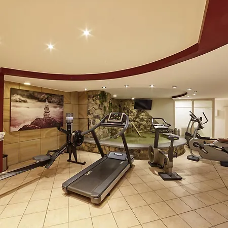 Hotel Mercure Severinshof 4*