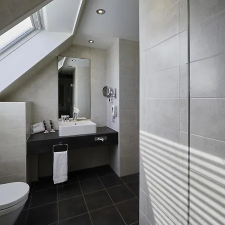 Mercure Severinshof Hotel 4*